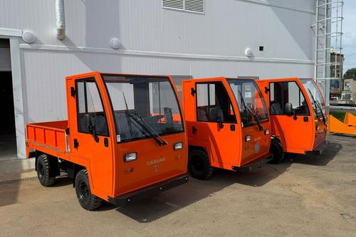 Carretilla eléctrica con cabina ET-20123