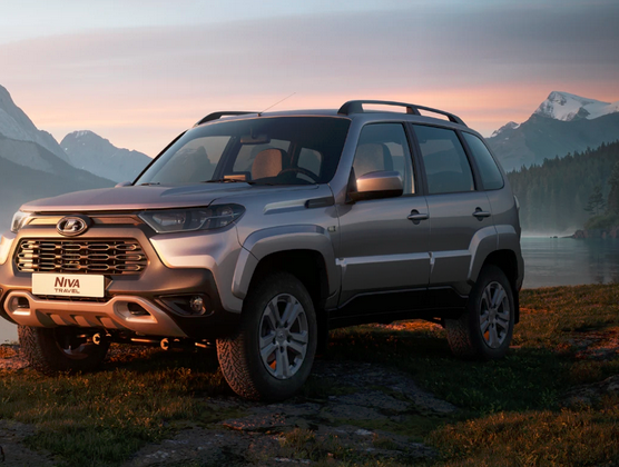 Lada Niva Travel