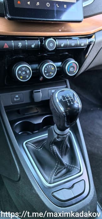 Lada Vesta с новой коробкой шестиступенчатой механической коробкой переключения передач