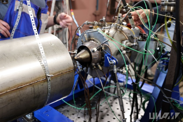 Разрабатываемый перспективный энергоузел в классе мощности до 200 кВт предназначен для использования в качестве вспомогательной силовой установки для «более электрических» летательных аппаратов