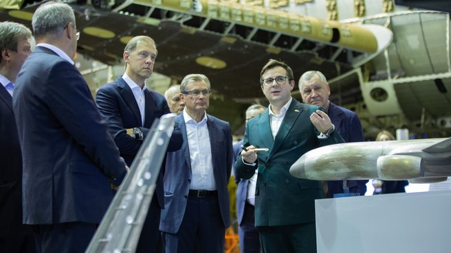 Демонстрация натурных образцов композитных конструкций