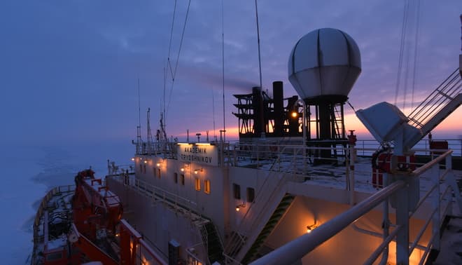 НЭС «Академик Трёшников»