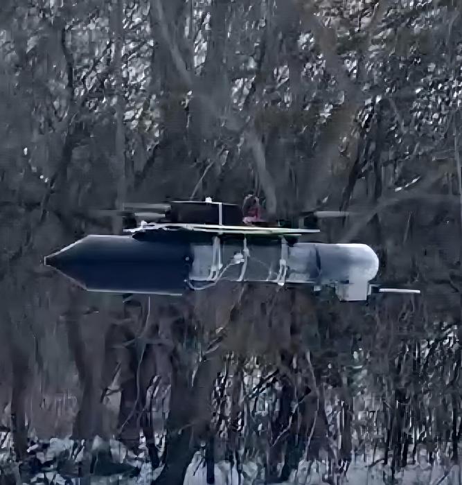 UAV con proyectil RPO-A "Shmel"