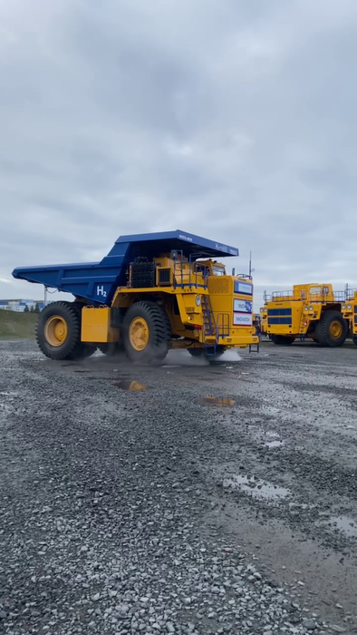 Dump truck BelAZ 7513V