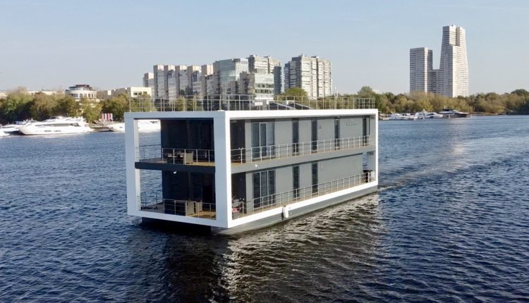 Плавучий дом
