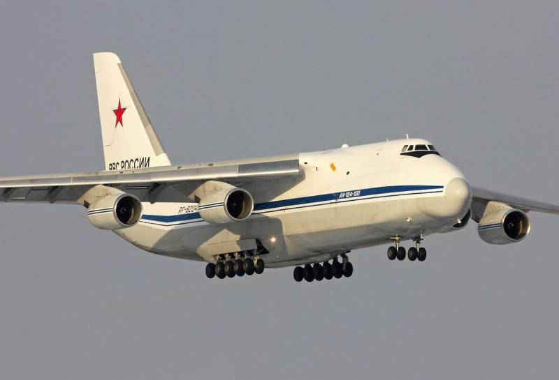 Ан-124 «Руслан»