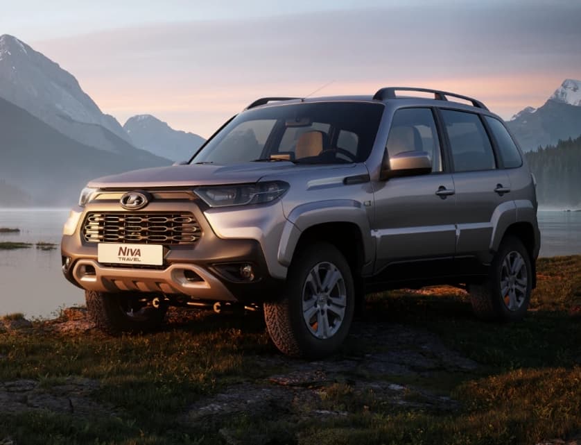 Lada Niva Travel