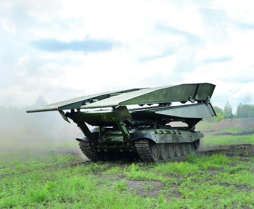 MTU-90M sobre el chasis T-90