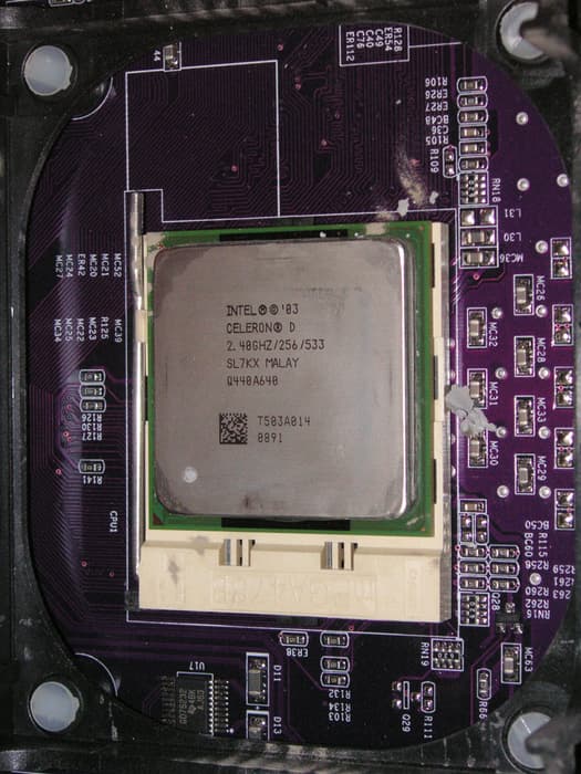 Процессор Celeron 333