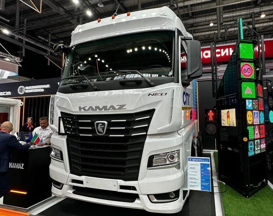 КАМАЗ-54901