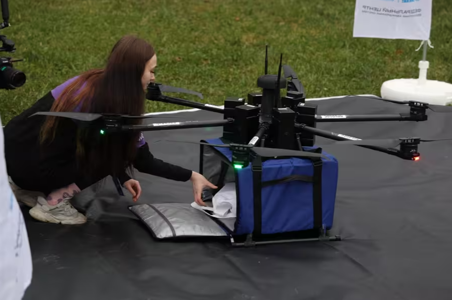 Testing unmanned delivery of goods