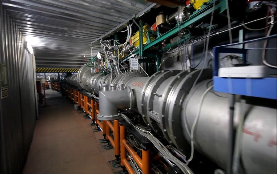 Сверхпроводящий коллайдер протонов и тяжёлых ионов на базе Лаборатории физики высоких энергий (ЛФВЭ)