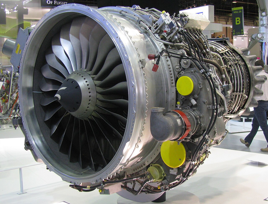 Engine SaM146