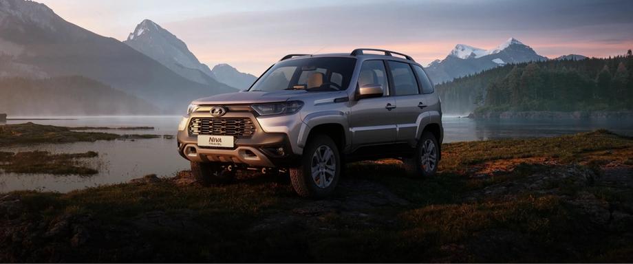 Lada Niva Travel