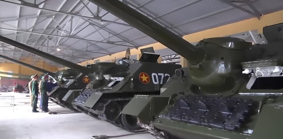 СУ-100