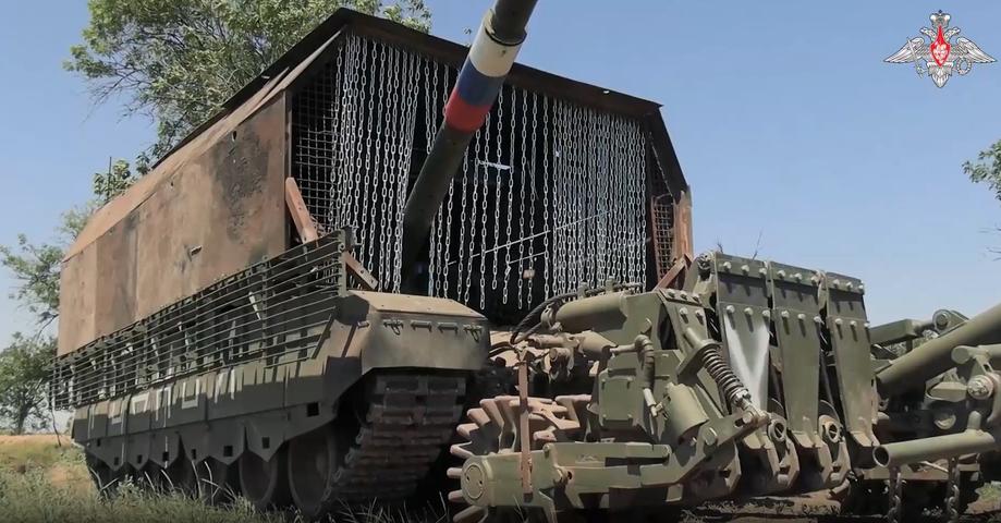 Танк Т-80БВМ с минным тралом ТМТ-К