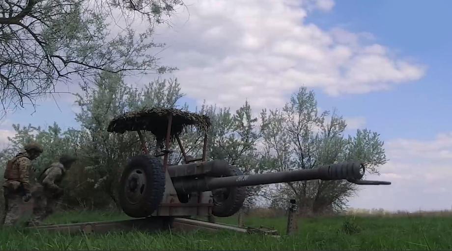 Howitzer D-30