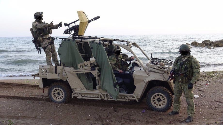 Can-AM Strike-M4 с пулеметом ГШГ