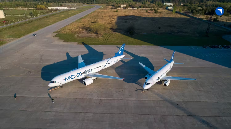 МС-21 и SJ-100