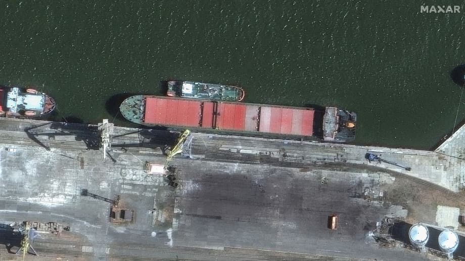 A snapshot, presumably, of the sea port of Olya in the Astrakhan region