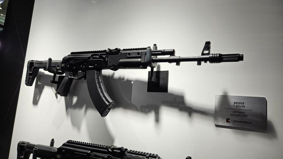 AK-203