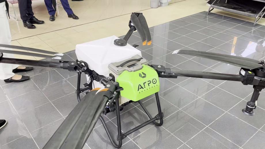 Agrodrones from "Agrodinamika"