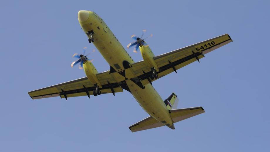 Il-114-300