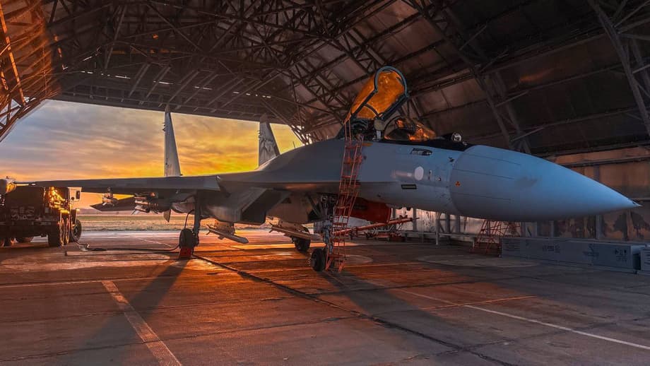 Hangar protector para el Su-35S