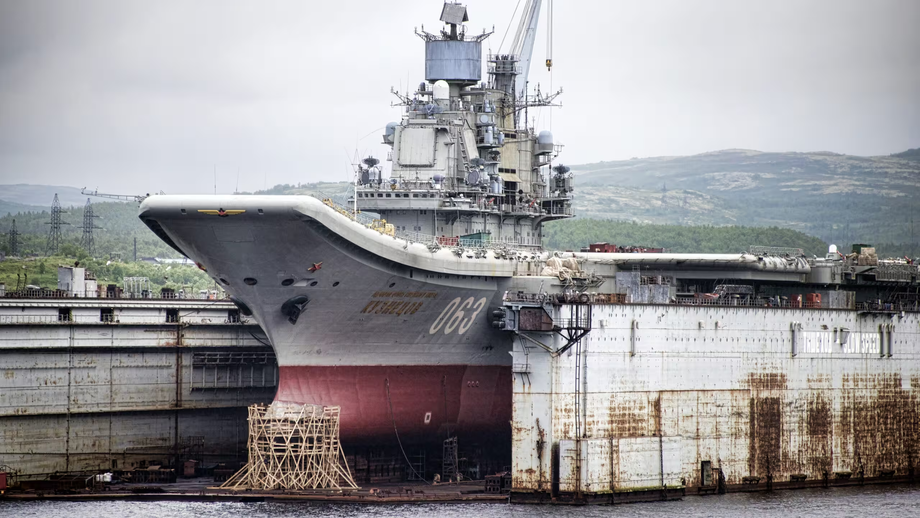 Cruiser "Admiral Kuznetsov" in the PD-50 floating dock