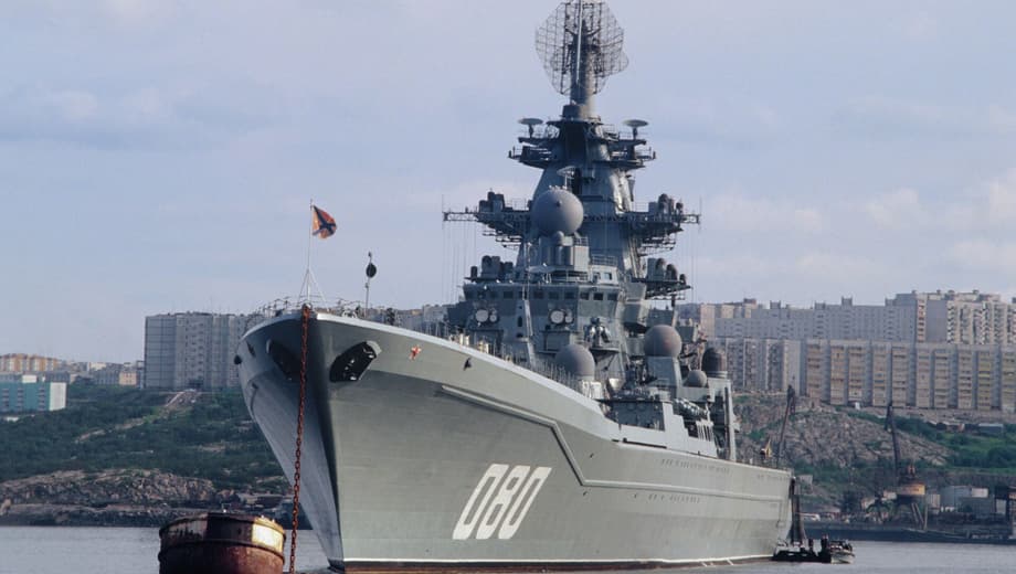 "Almirante Najímov"