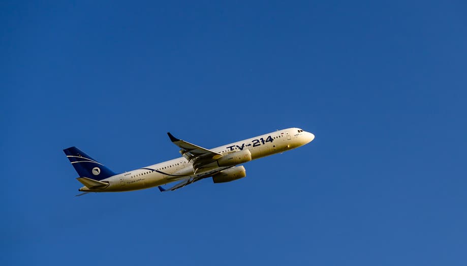 Tu-214