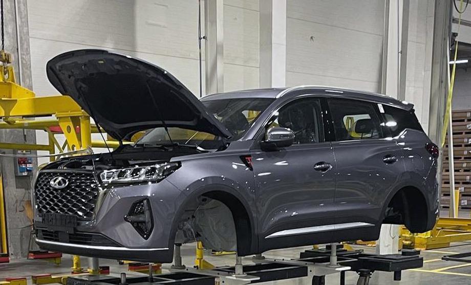 Chery Tiggo 7 Pro Max обзаводится силовым агрегатом и элементами подвески практически вручную