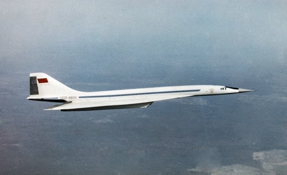 Ту-144