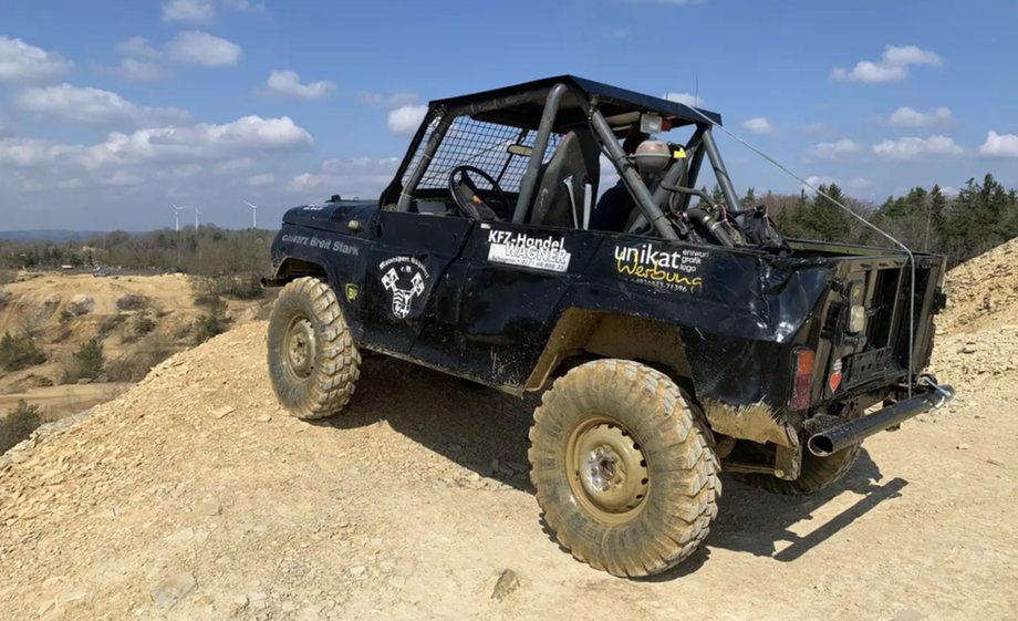 UAZ-469