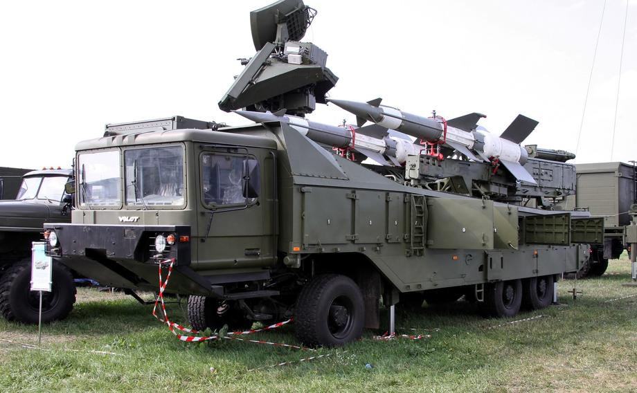 Пусковая установка комплекса «Печора-2М» на шасси МЗКТ-8021