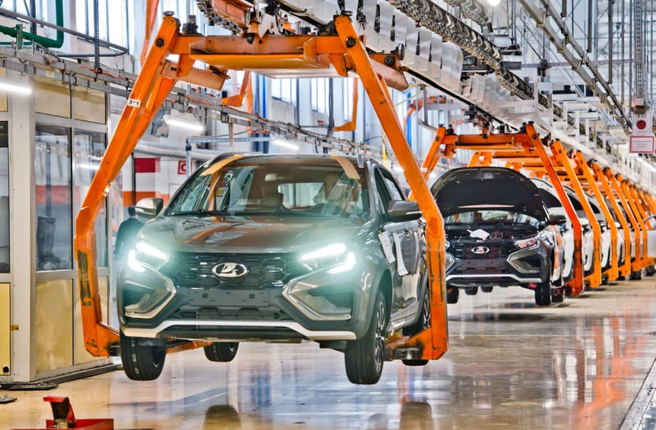  Lada Vesta