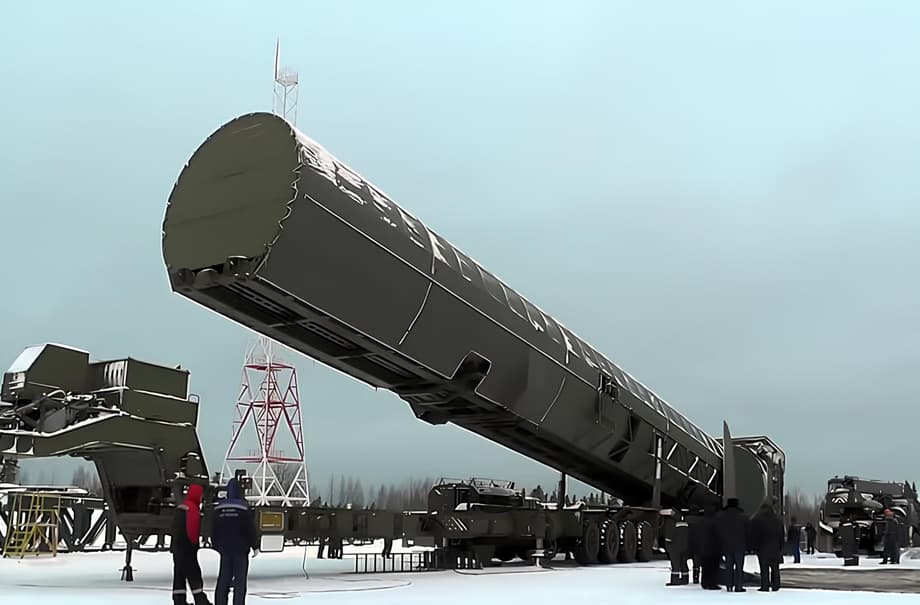 ICBM RS-28 "Sarmat"