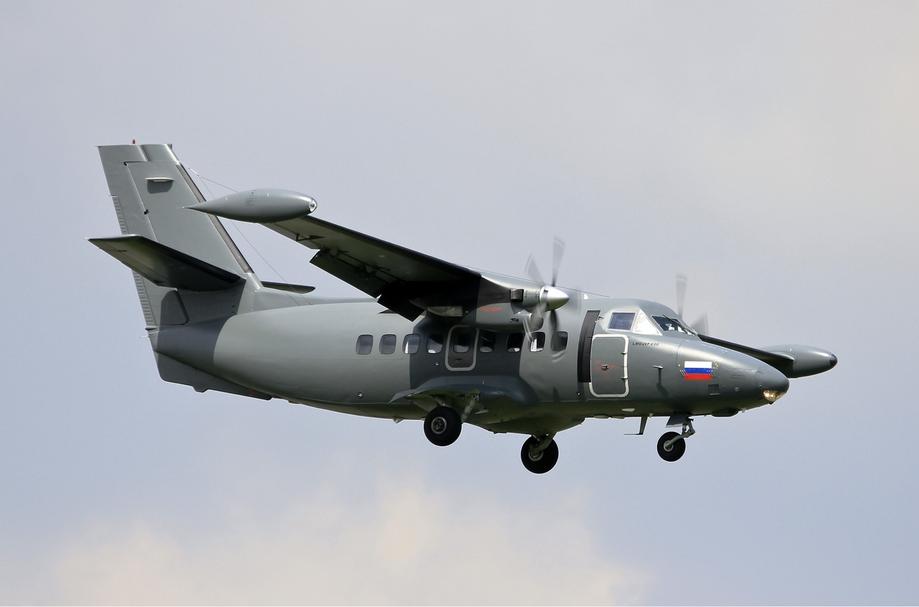 &nbsp;L-410