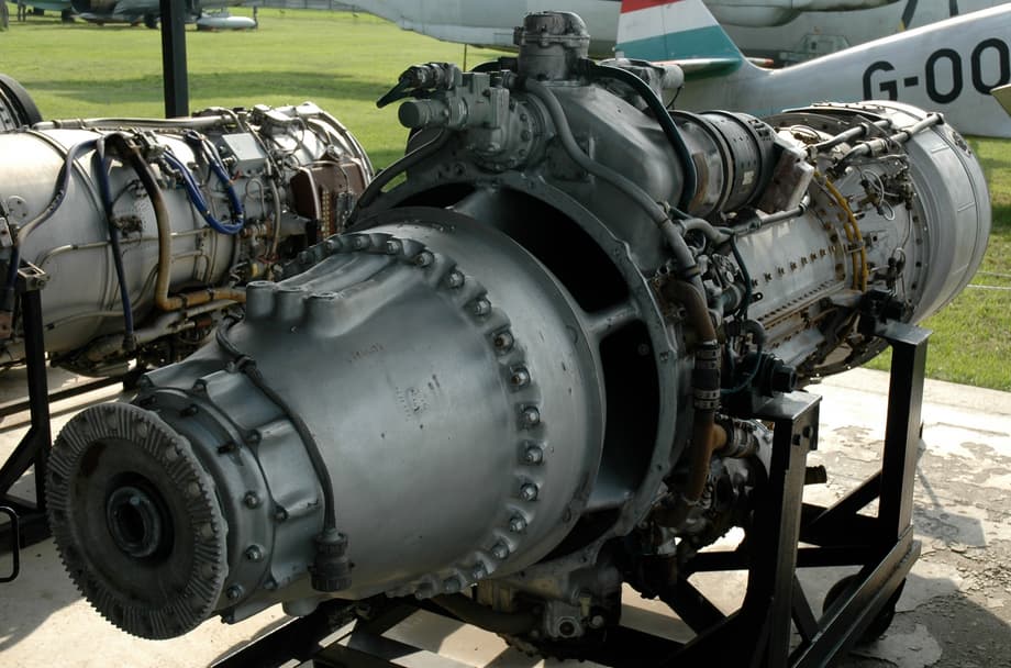 AI-20 engine