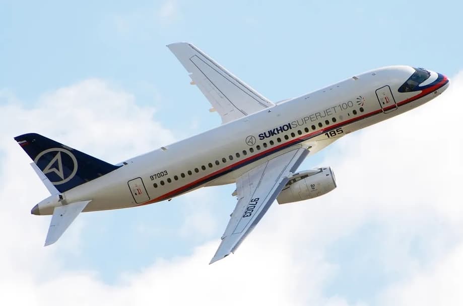 SSJ-100