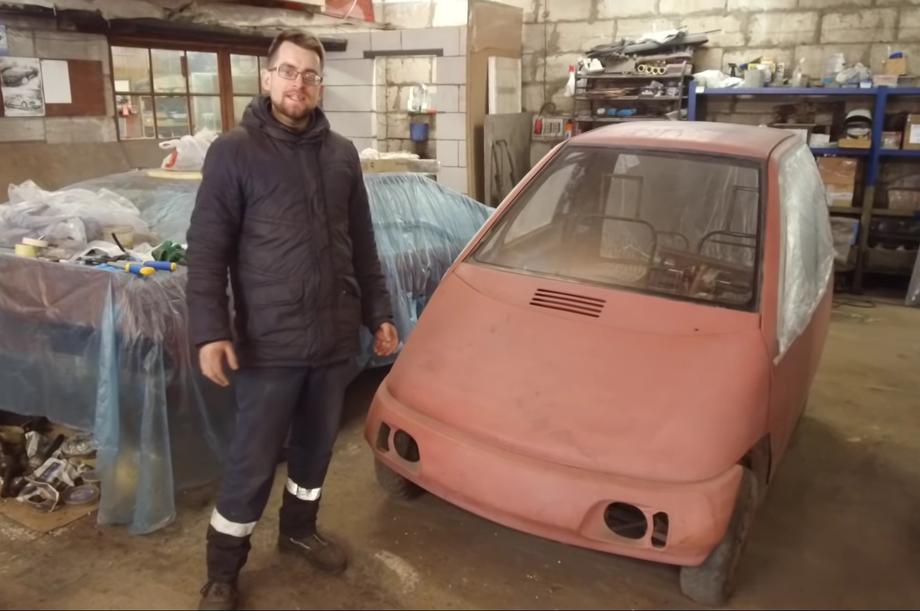 Daniil Khainov in the garage with "Limpopo"
