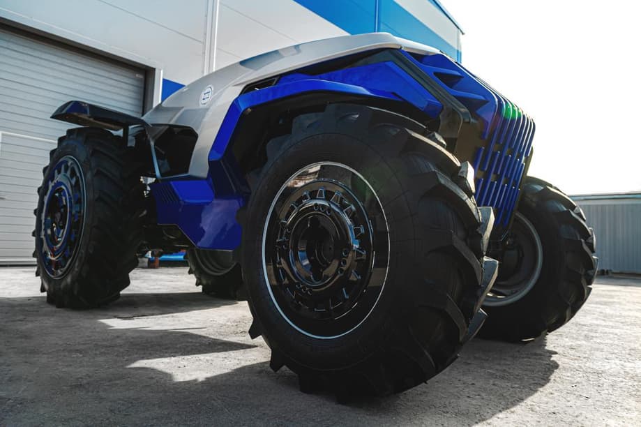  Dontech tractor