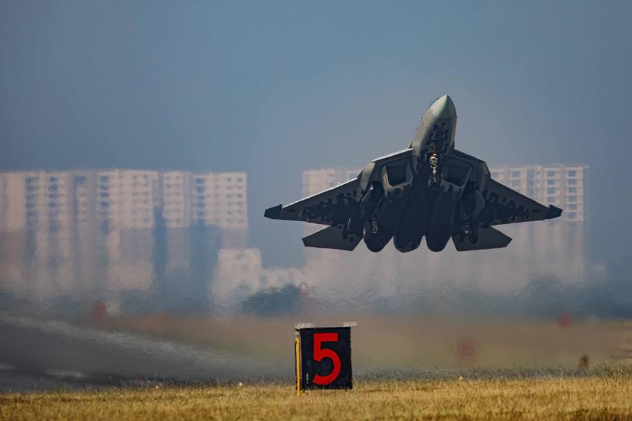Су-57 на India Aviashow 2025