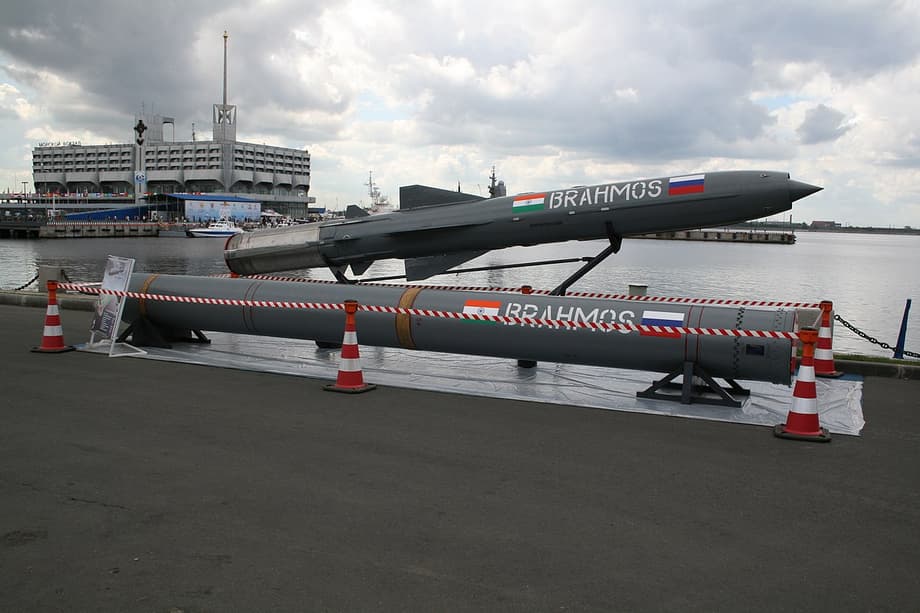 Misil supersónico BrahMos