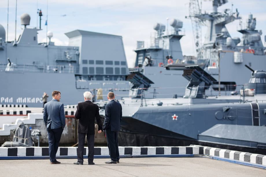 Buques de la Armada rusa