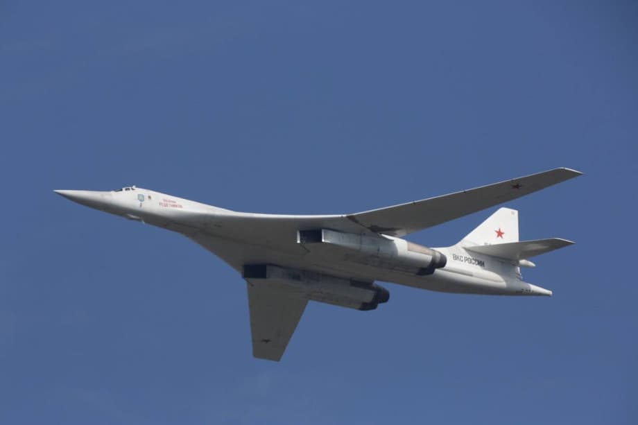 Ту-160