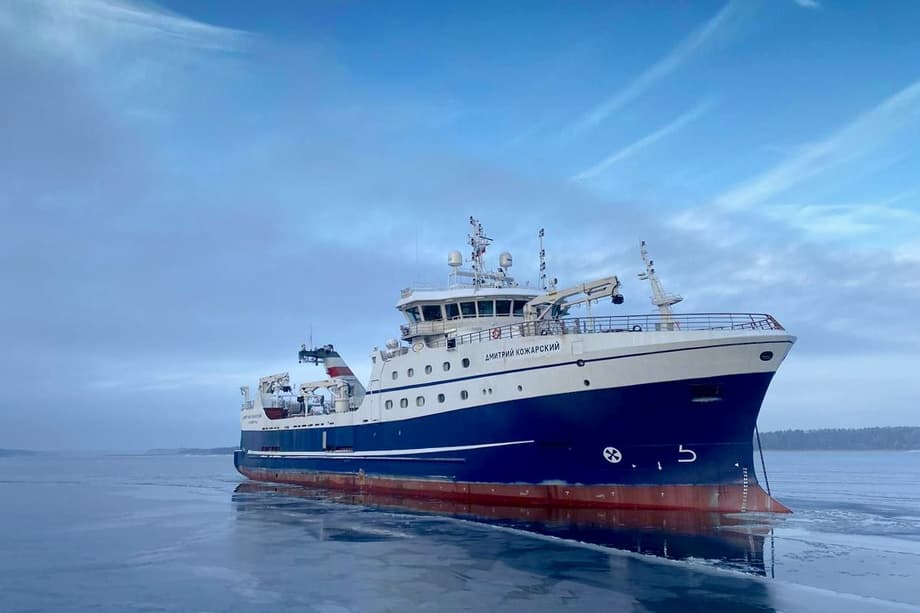 Trawler "Dmitry Pozharsky", ice class Ice3 with hull reinforcement up to class Arc4