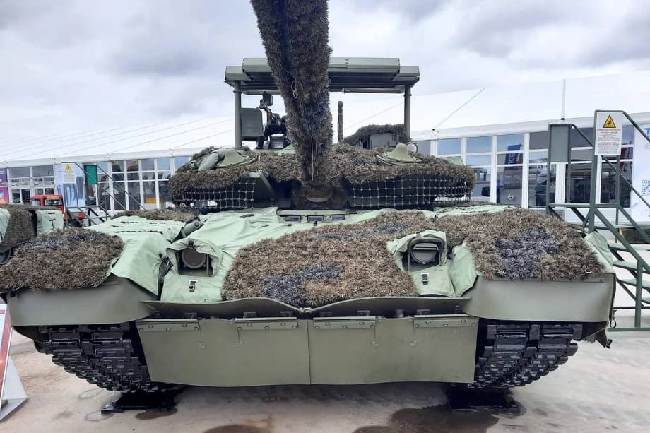 Т-80БВМ