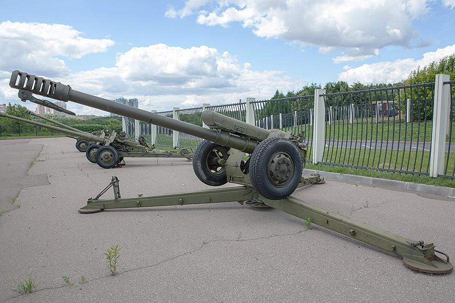 Howitzer D-30