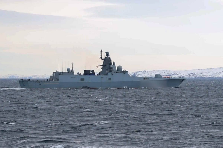 Носители «Ониксов» и «Калибров» фрегаты «Адмирал Горшков» и «Адмирал Касатонов» поразили цели в Баренцевом море